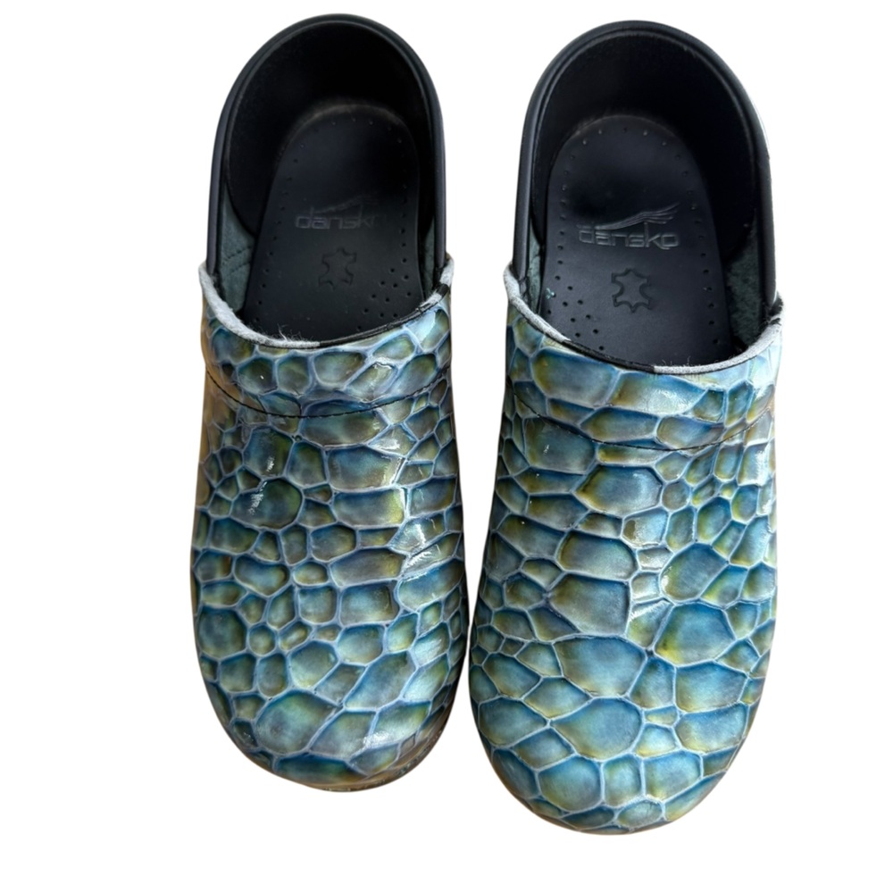 Dansko Blue and Green Textured Clogs Size 6